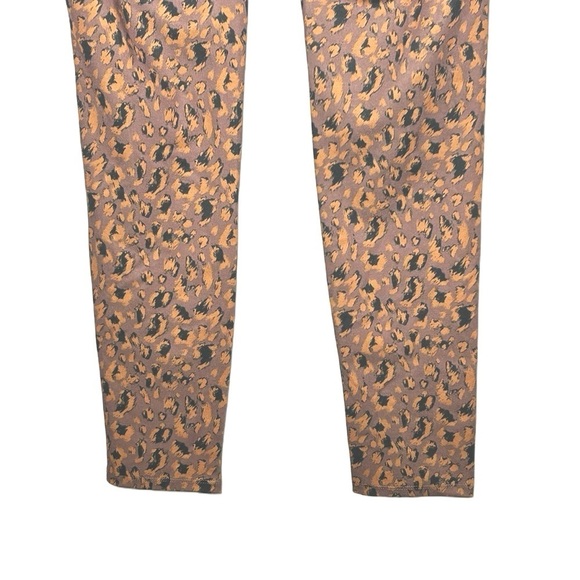 NWT NYDJ Modern Legging Pant in Caramel Cat Animal Print with Pockets, Size M - Picture 10 of 15